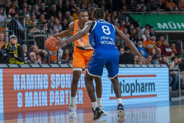 了他们战略 了他们战略