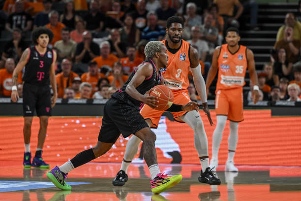 疑高层未能 疑高层未能